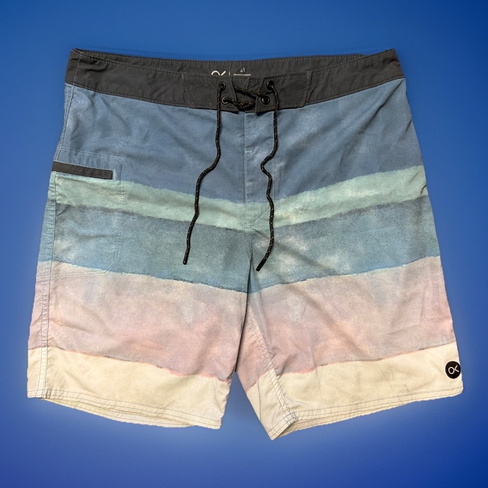 Outerknown Shorts Mens‎ Size 31 Boardshorts Swim Trunks Stretch Zip Pocket 33x7